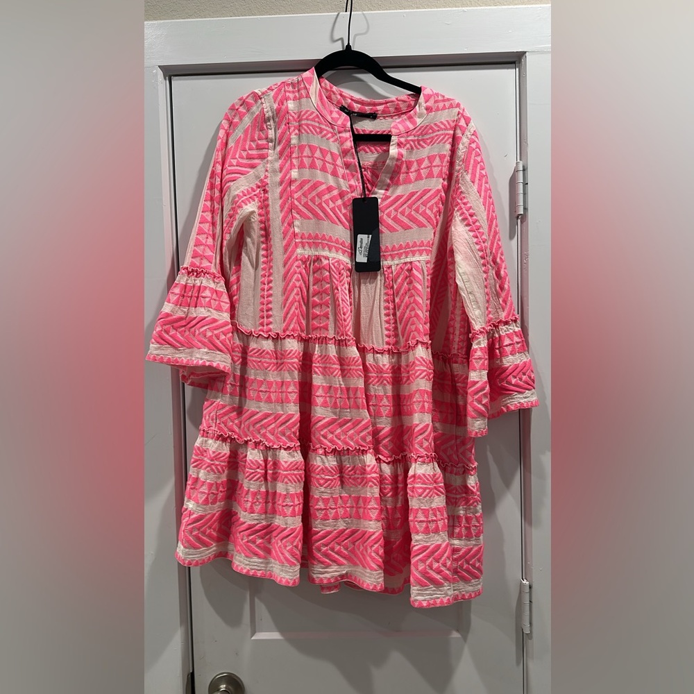 Devotion dress NWT Medium